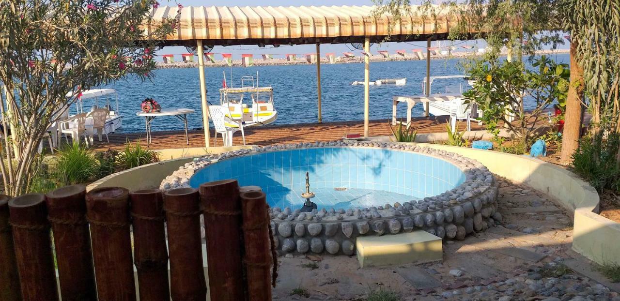Divers Home Ras el Kaïmah Extérieur photo